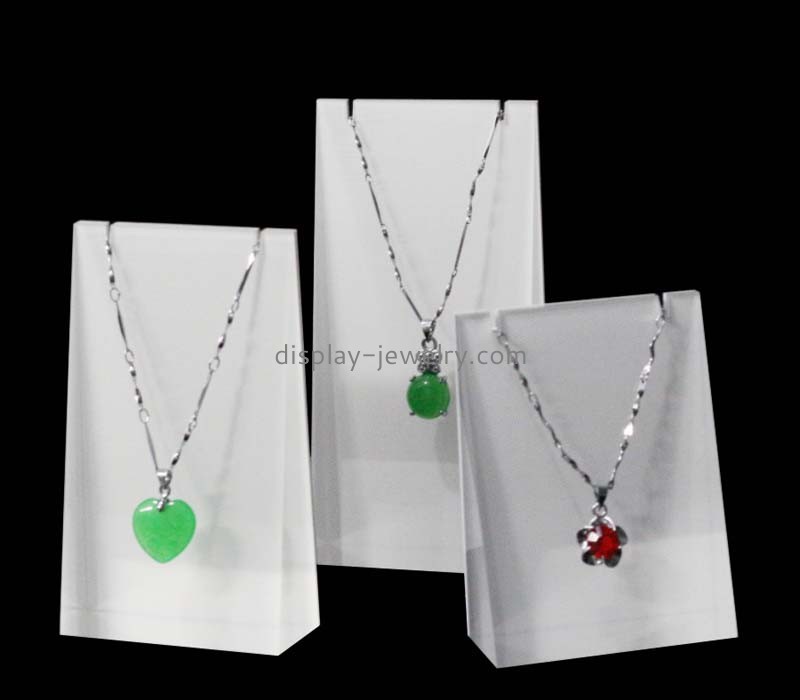 China plexiglass manufacturer custom acrylic necklace display props NDJ-824