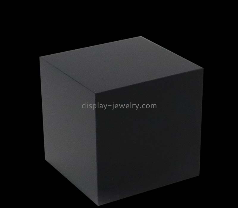 Custom wholesale acrylic bracelet display cube BDJ-348