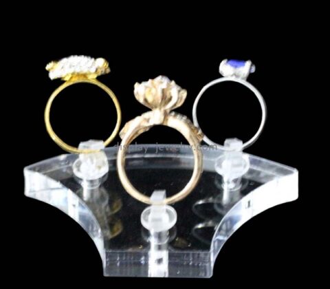 Custom wholesale acrylic rings display stands RDJ-359