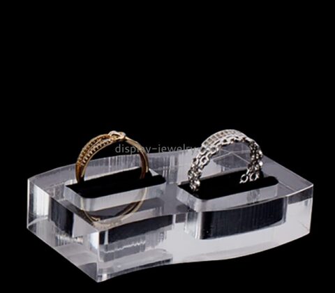 Custom acrylic wedding ring display props RDJ-338