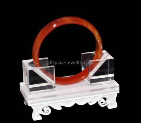 Custom acrylic bracelet display stand prop for retail BDJ-322