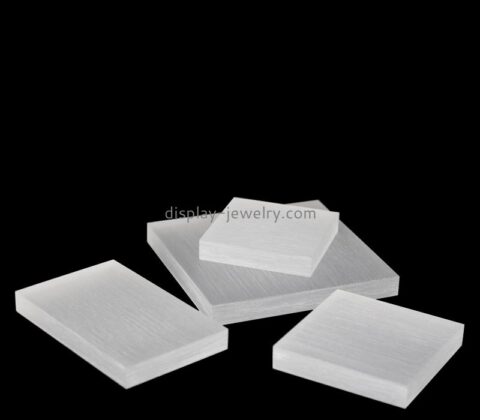 Perspex products manufacturer custom acrylic display blocks props for bracelets BDJ-315