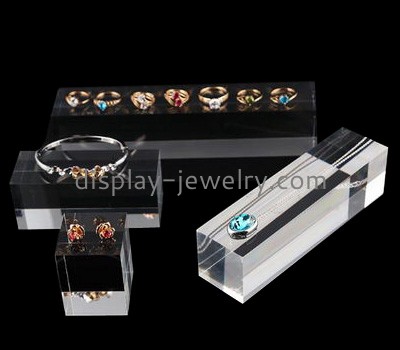 Acrylic display stand manufacturers customized acrylic mounting block ring display RDJ-234