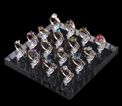 Plexiglass manufacturer customized acrylic elegant ring display holder RDJ-225