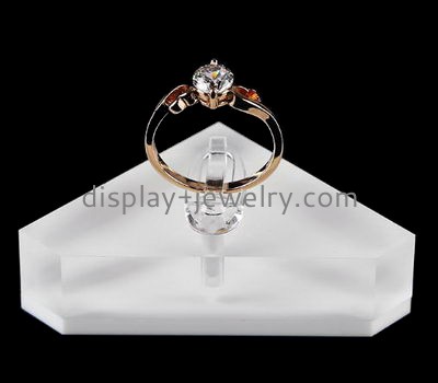 Jewelry display manufacturers customized white acrylic ring display stands RDJ-148