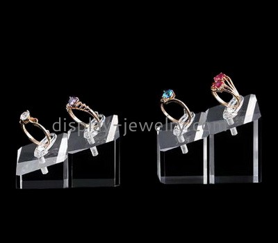 Jewelry display manufacturers customized clear acrylic blocks for ring display RDJ-136