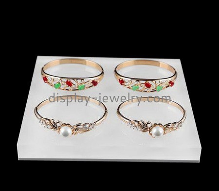 Jewelry display manufacturers customized acrylic ring display stand RDJ-131