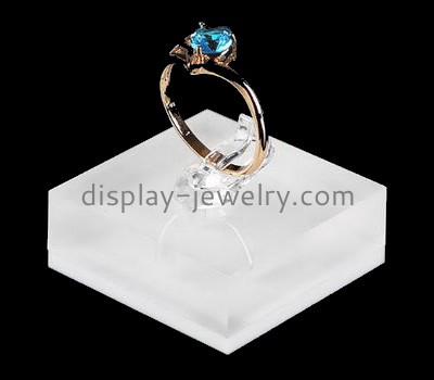 Jewelry display manufacturers customized acrylic ring display stands RDJ-129