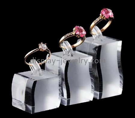 Acrylic display manufacturers customize jewelery ring display stand RDJ-097