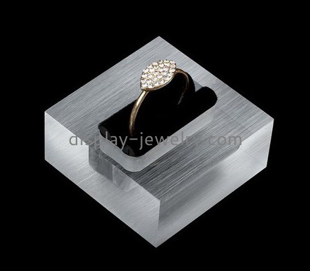 Jewelry display manufacturers customize acrylic ring holder jewlery display RDJ-092