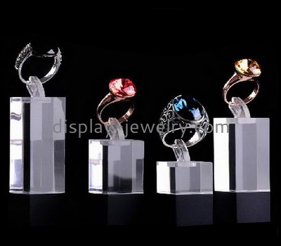 Factory customized acrylic jewelry rings display acrylic jewelry display ring display stand RDJ-009