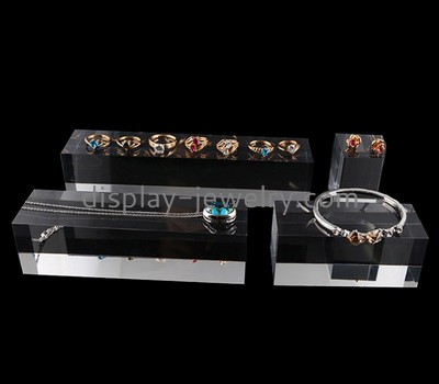 Custom acrylic jewelry display holders ODJ-104