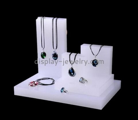 Customize acrylic jewelry stands for necklaces NDJ-614