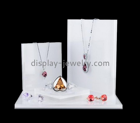 Customize acrylic jewelry display stands NDJ-586