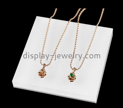 Jewelry display manufacturers customized acrylic retail long necklace display stand NDJ-284