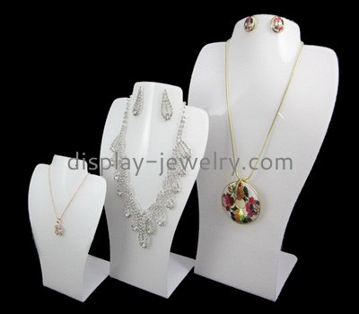 Custom acrylic plexiglass multiple jewelry necklace bust stand display NDJ-160