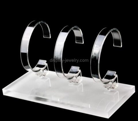 Wholesale custom acrylic bracelet display props